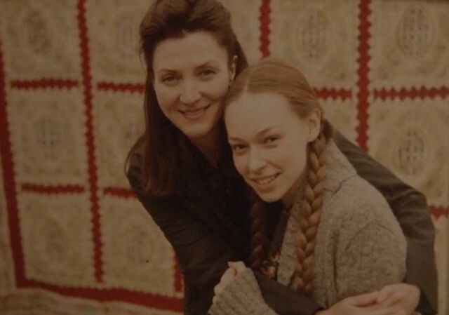 File:9x07 Photo.jpg