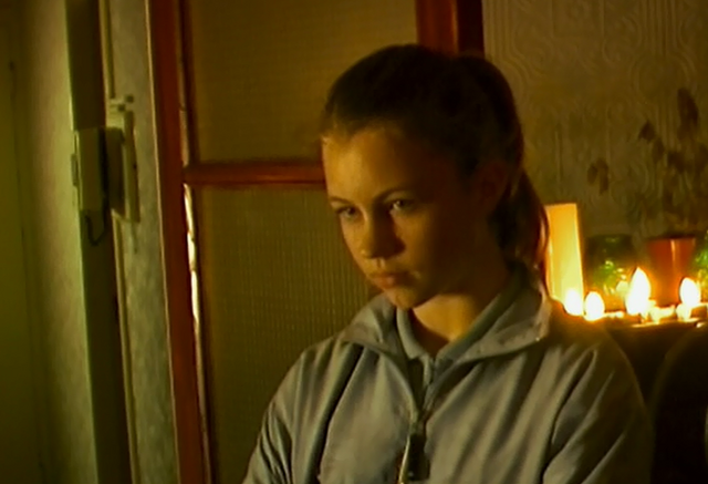 File:HannahMeetsSelena+Jim.png