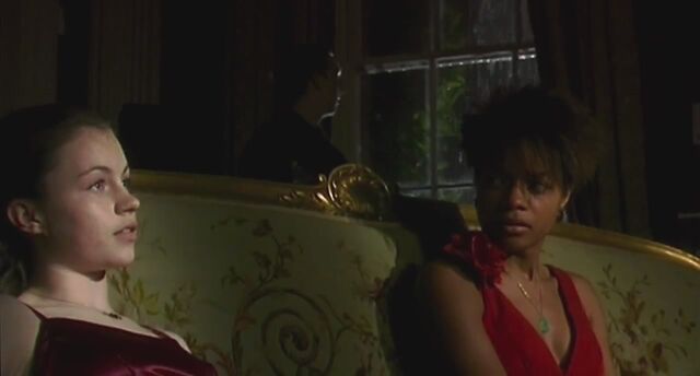 File:28DaysHannahWarning.jpg