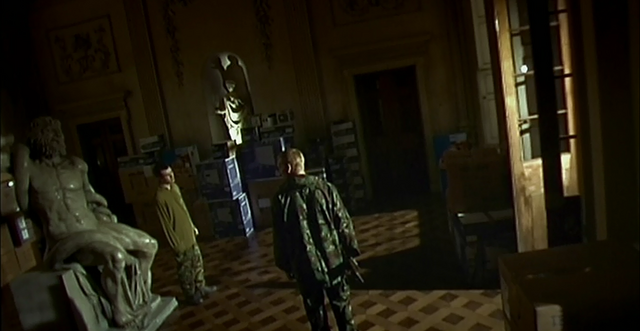 File:WorsleyHouseFrontHall1.png
