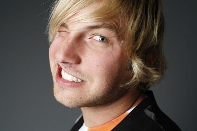 File:Ryan Hansen 5.jpg
