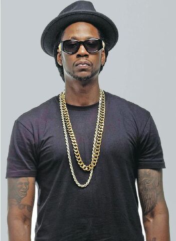 File:2 Chainz.jpg