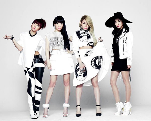 File:2NE1 Group Infobox.png