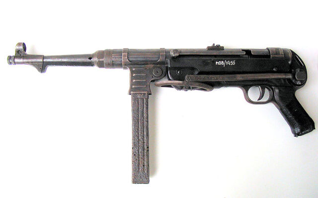 Plik:Mp 40.jpg