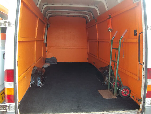 File:Mercedes-sprinter-inside-van-man-hire.jpg