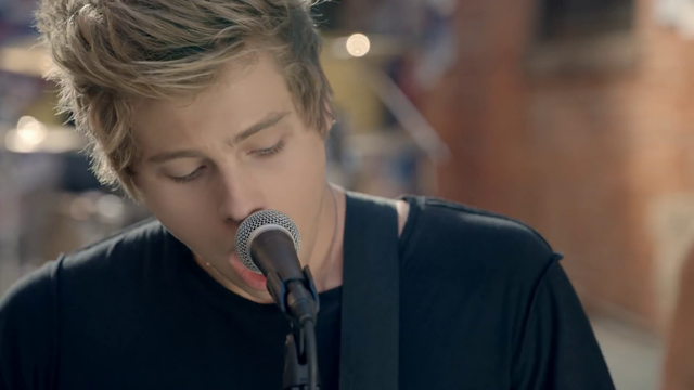 File:5 Seconds of Summer - She Looks So Perfect - 5 Seconds of Summer Wiki (8).png