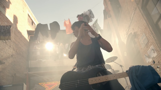File:5 Seconds of Summer - She Looks So Perfect - 5 Seconds of Summer Wiki (153).png