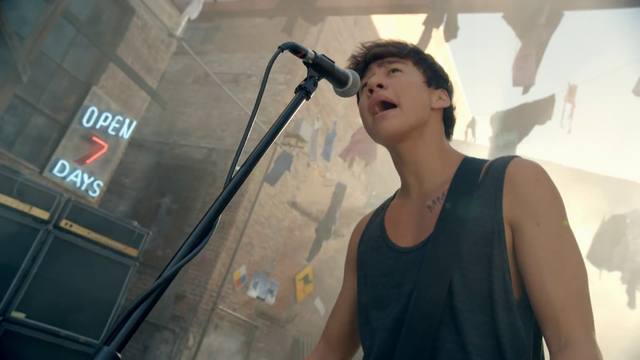 File:5 Seconds of Summer - She Looks So Perfect - 5 Seconds of Summer Wiki (55).png