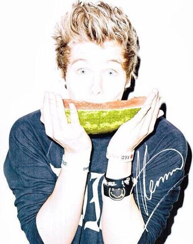 Archivo:5sos1.jpg