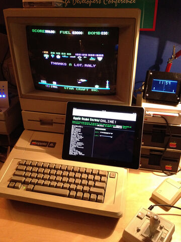 Plik:Apple II.jpg