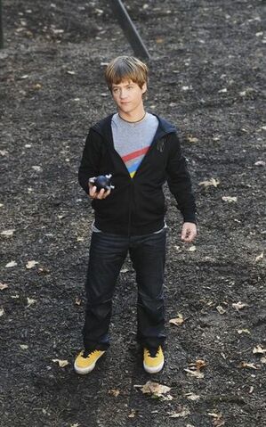 File:Jason-Earles-Aaron-Stone-004.jpg