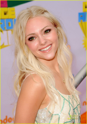 Bestand:AnnaSophia-Aangepast.png