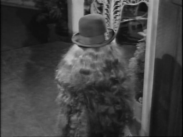 File:20.Cousin.Itt.Visits.the.Addams.Family 028.jpg
