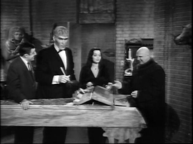 File:25.Lurch.and.His.Harpsichord 032.jpg