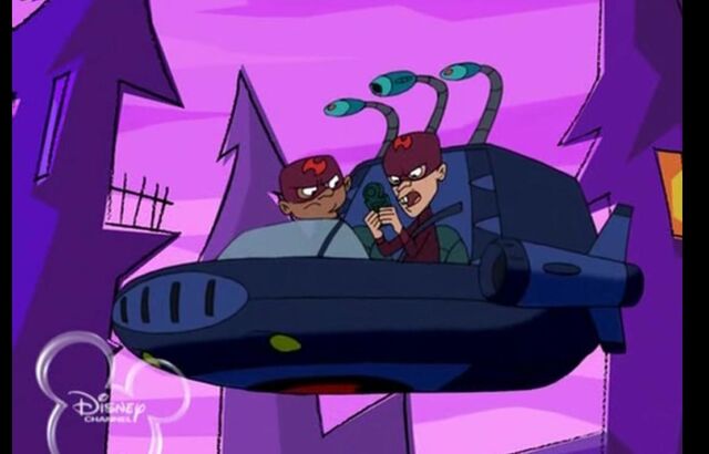 File:Flyingsaucer.jpg