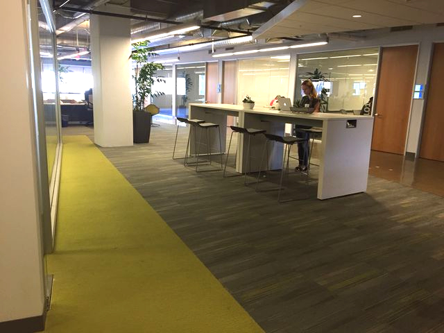 File:MeetingRooms 2.JPG