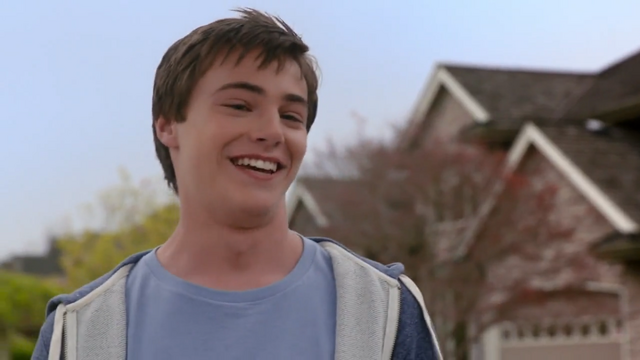 File:Zac Chase1.png