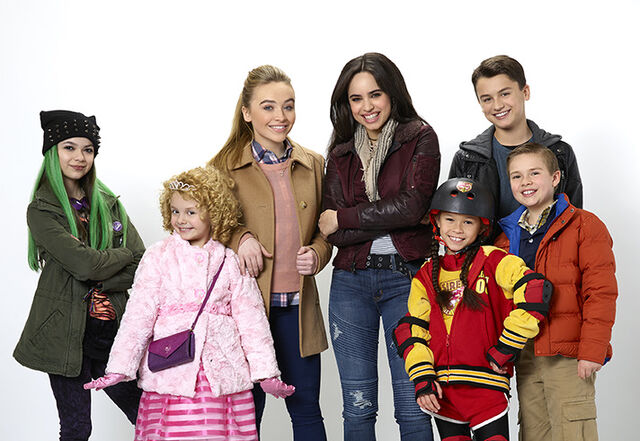 File:Adventures-in-Babysitting-Cast-1 (1).jpg