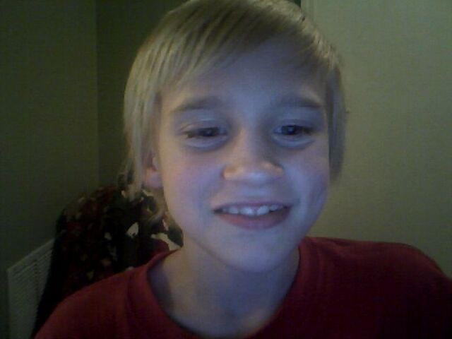 File:Webcam-toy-photo2 (1).jpg