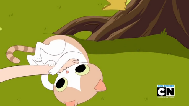File:Boxprince biting S5E37.png