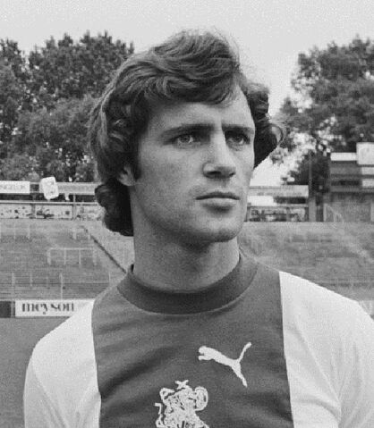 Bestand:1977)Lubecke(bij).jpg