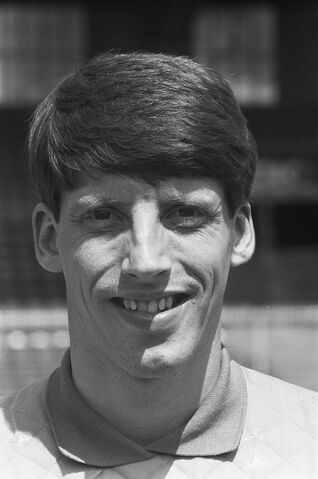 Bestand:1979)SjaakStorm.jpg