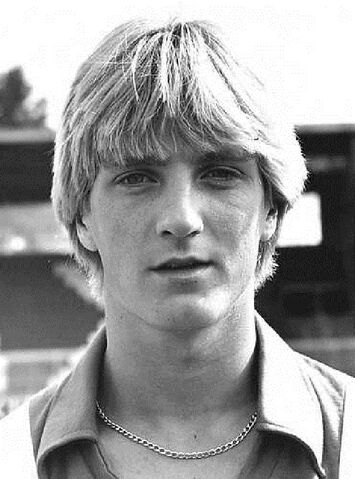 Bestand:1980)KieftAjax.jpg