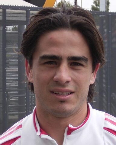 Bestand:2004)MauroRosales.jpg