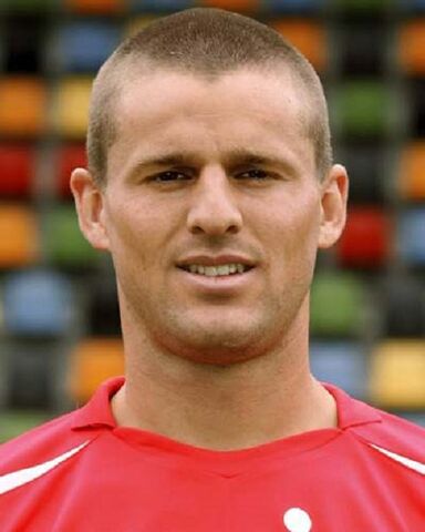 Bestand:2003)JasonCulina.jpg