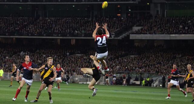 File:Melbourne wallpaper 4b.jpg