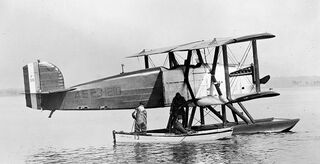 800px-Douglas World Cruiser LOC ggbain 37049u