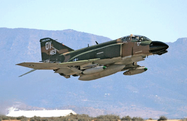 File:F4 1.gif