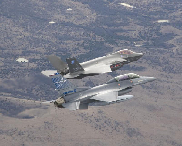 File:Sdd f35testa 031.jpg