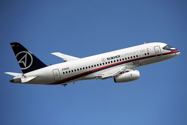 File:800px-Superjet-100-95-RA-97003-UUBW.jpg