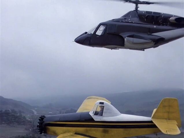 File:Airwolf and Thrush Commander-american dream.jpg