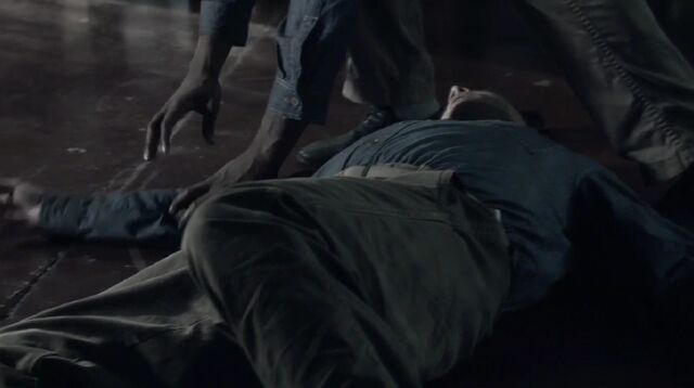 File:1x08 gant.jpg