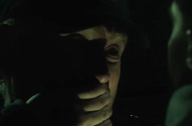 File:1x06 guard.jpg