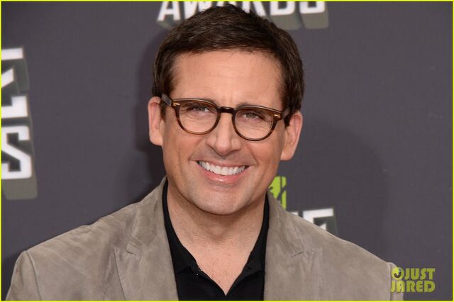 File:Steve-carell-mtv-movie-awards-2013-red-carpet-01.jpg