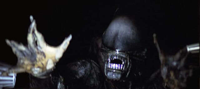File:Alien in airshaft.jpg