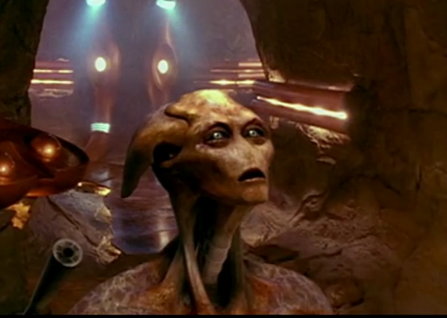 File:Alien agents face 2.png