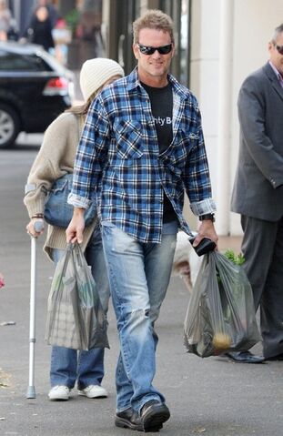 File:Craig+McLachlan.jpg