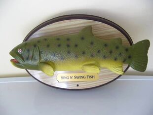 Sing & swing fish.jpg 2