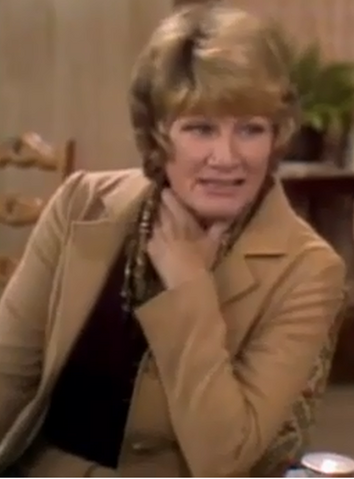 File:Claire Packer.png