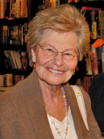 File:Lila Garrett.png