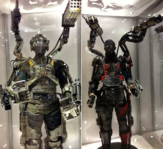 File:Ssuits-2s.jpg