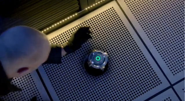 File:2014-04-02 014256 alhu s1e3 lightbomb.png