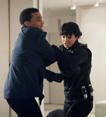 File:AlmostHuman-ep109 sc40 117.jpg