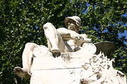 220px-3420 - Milano - Ernesto Bazzaro (1859-1937) - Monumento a Felice Cavallotti (1906) - Foto Giovanni Dall'Orto 23-Jun-2007
