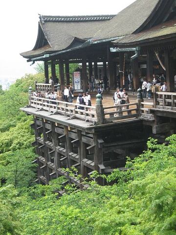 File:Kiyomizu-dera beams1.jpg