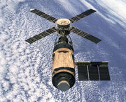 Skylab (SL-4)